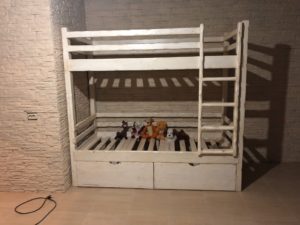 Детская комната с мебелью из массива